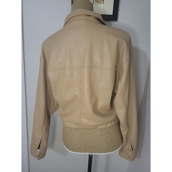♤Hostpick♤ Abercrombie Cropped Bomber Jacket Camel Color Size M Vegan Leather - Picture 3 of 16